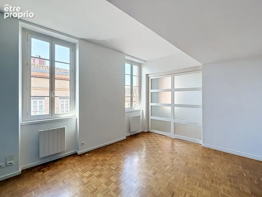 Grand T2 ascenseur vue sur les Jacobins - photo 2