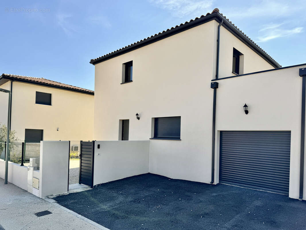 Maison à ARPAILLARGUES-ET-AUREILLAC