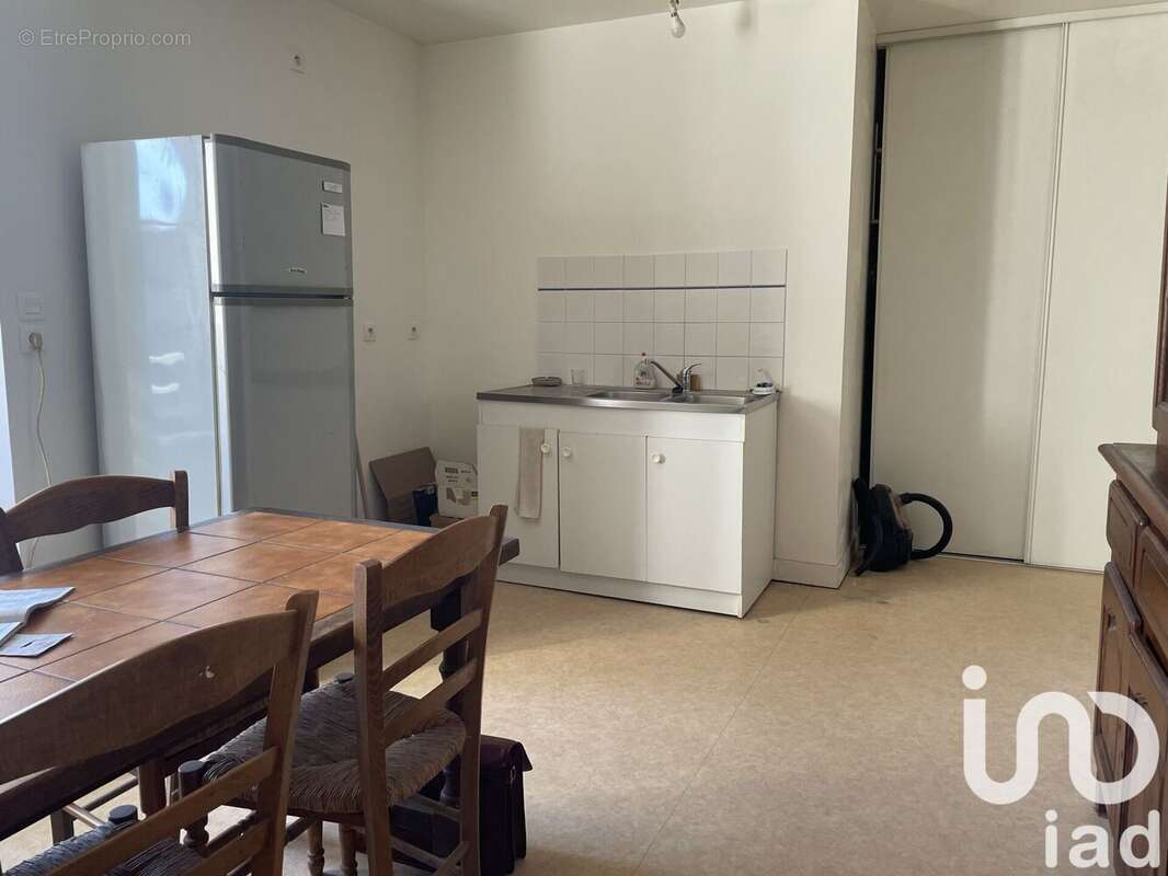 Photo 2 - Appartement à LA ROCHE-DERRIEN