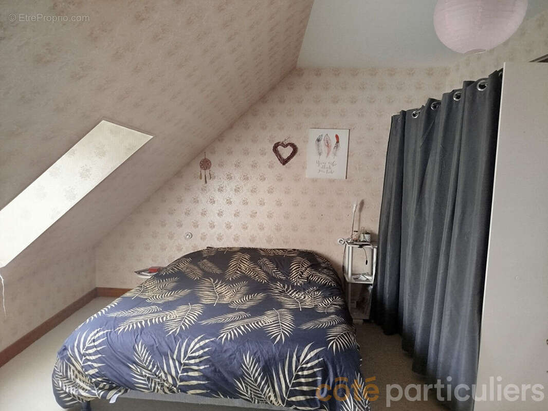 Maison à SAINT-AMAND-MONTROND