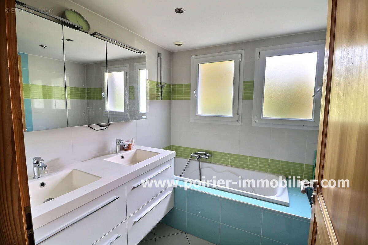 Maison à ANTHY-SUR-LEMAN