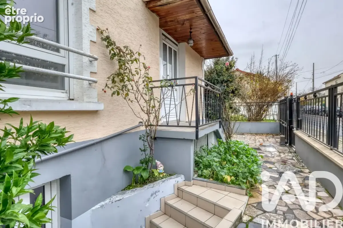 Photo 1 - Maison à BOBIGNY