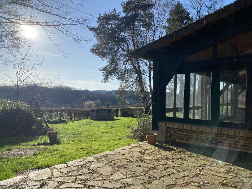 Maison à BUJALEUF