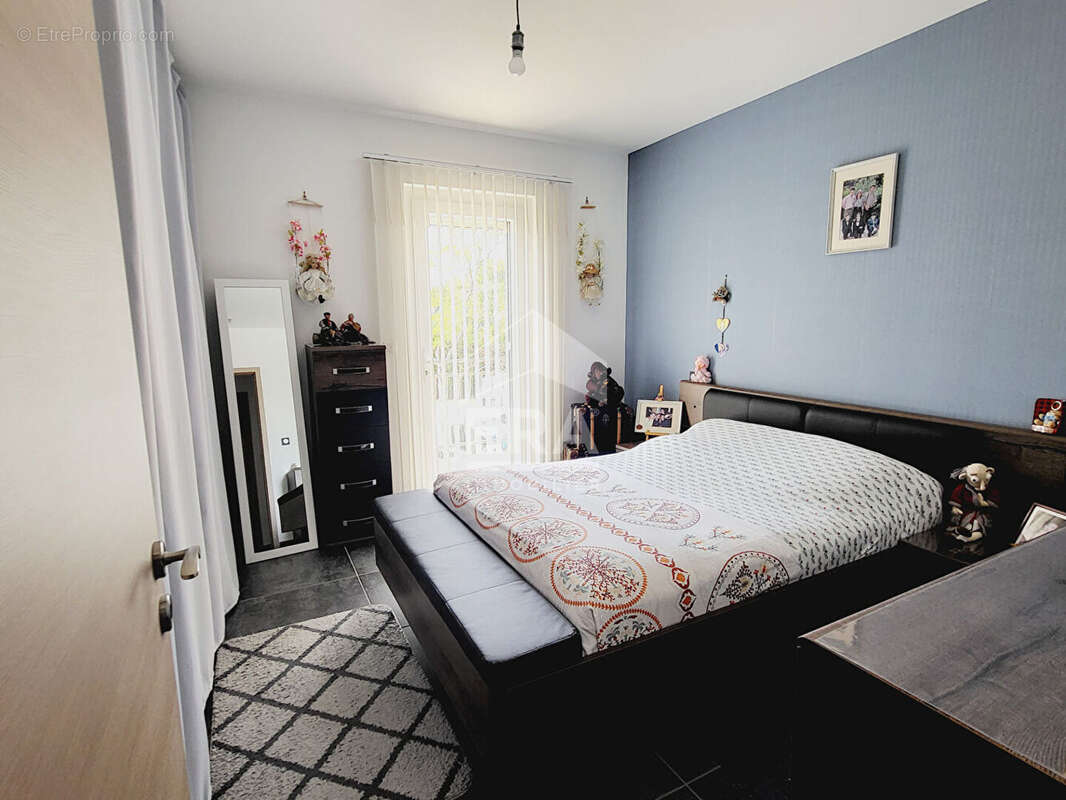 Autre à CHATEAU-ARNOUX-SAINT-AUBAN