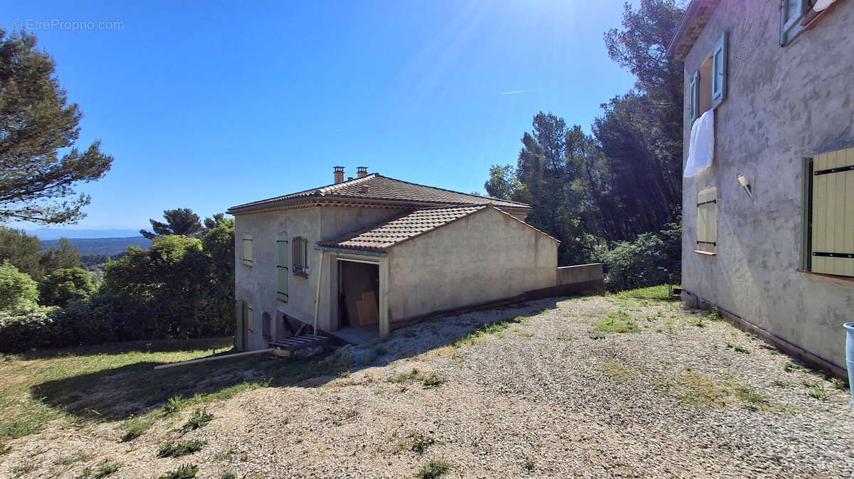 Maison individuelle dans environnement privilégié - photo 3