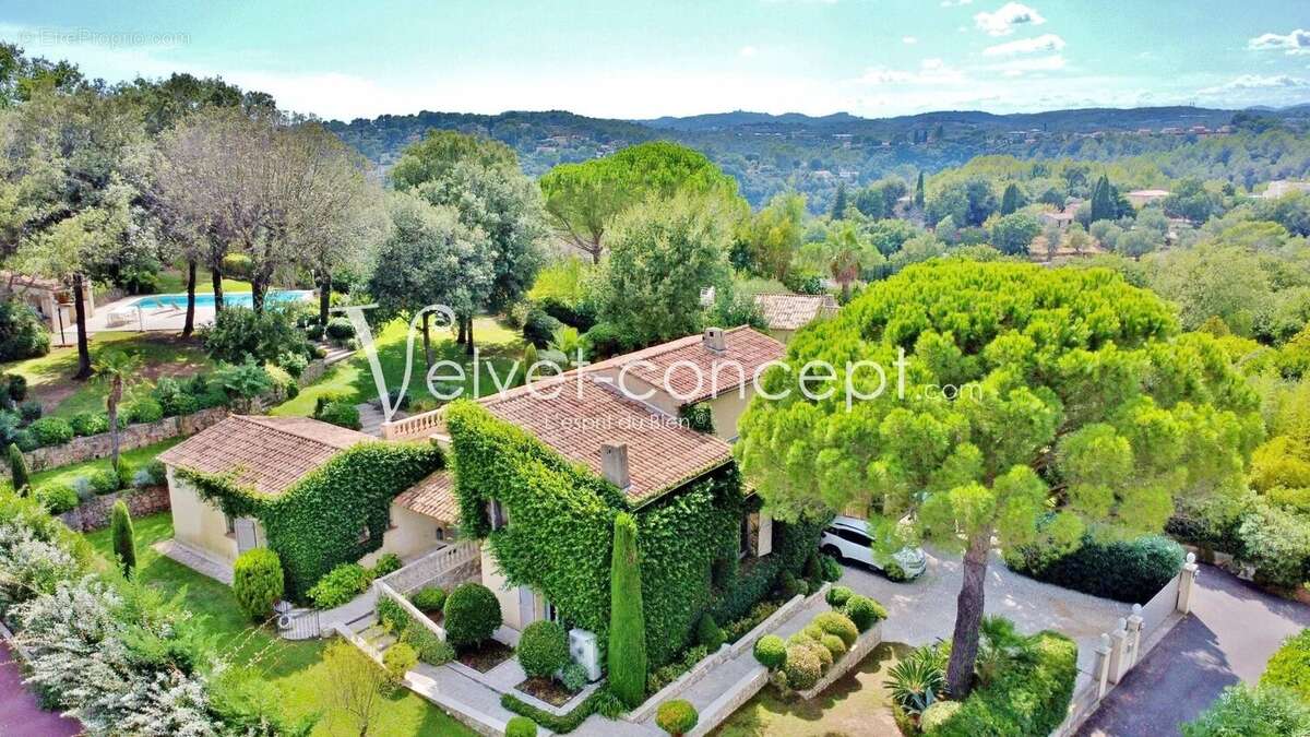 Maison à BIOT