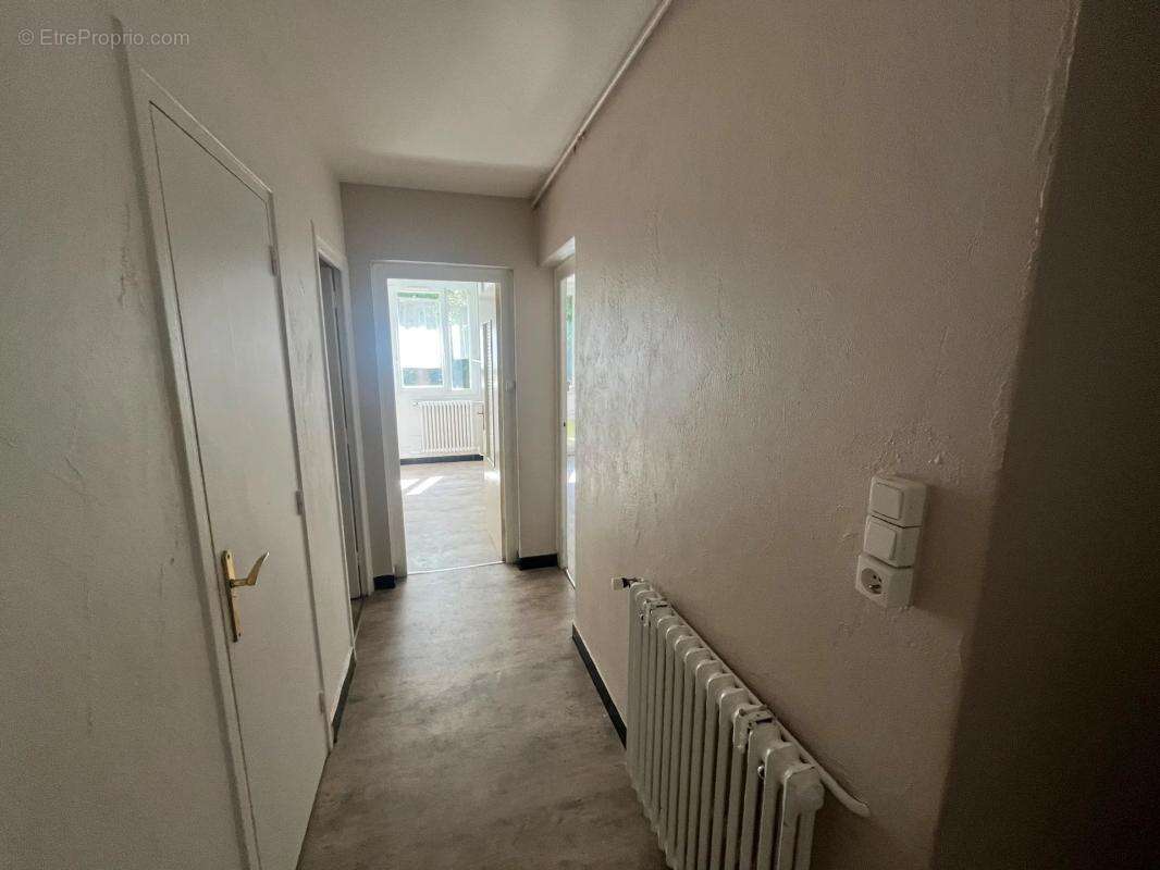 Appartement à SAINT-ETIENNE