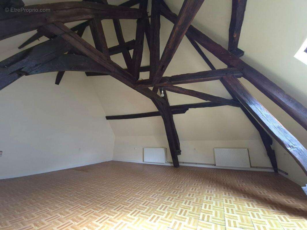 Appartement à BRAY-SUR-SEINE
