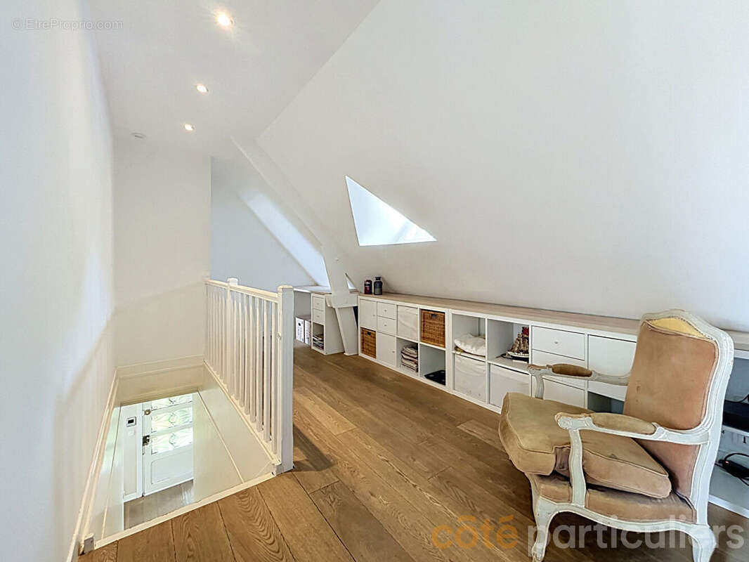 Maison Saint Maur  6 pièce(s) 170 m2 4 ch - photo 8