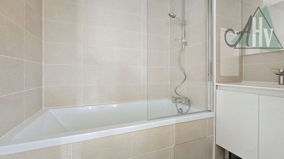 Appartement à MOISSY-CRAMAYEL