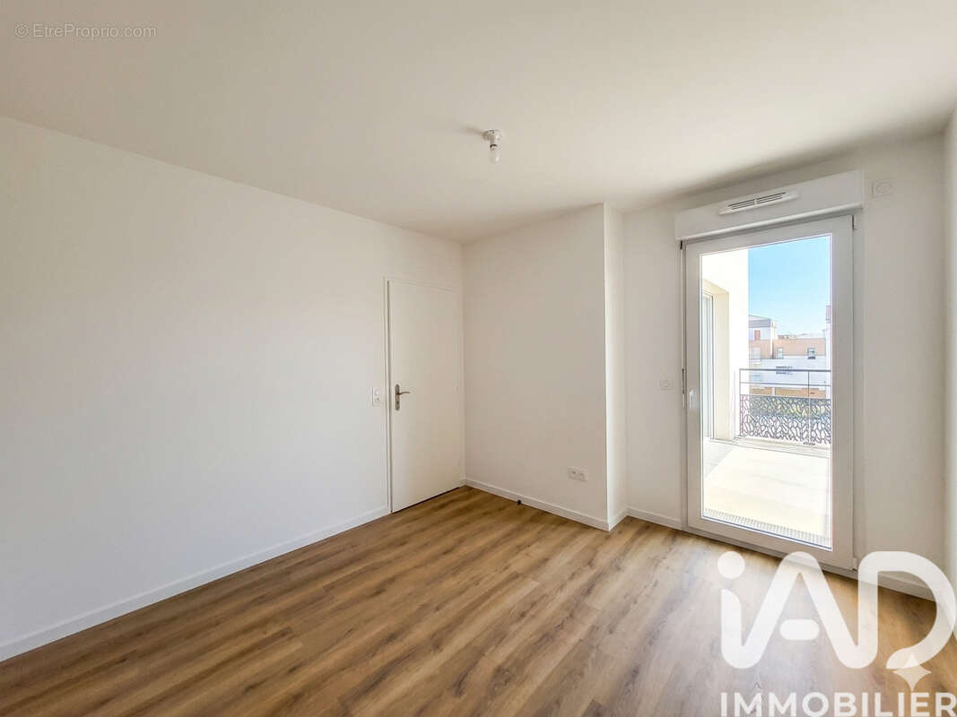Photo 4 - Appartement à VILLENEUVE-LA-GARENNE