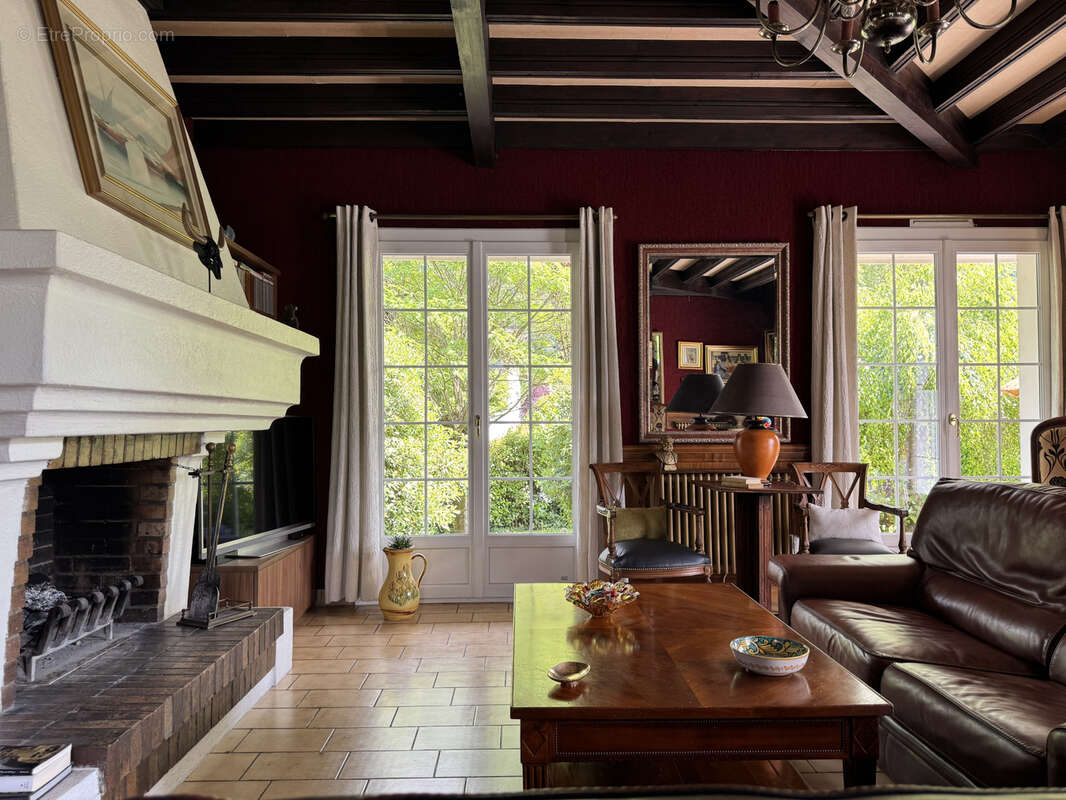 Maison à VILLARD-BONNOT