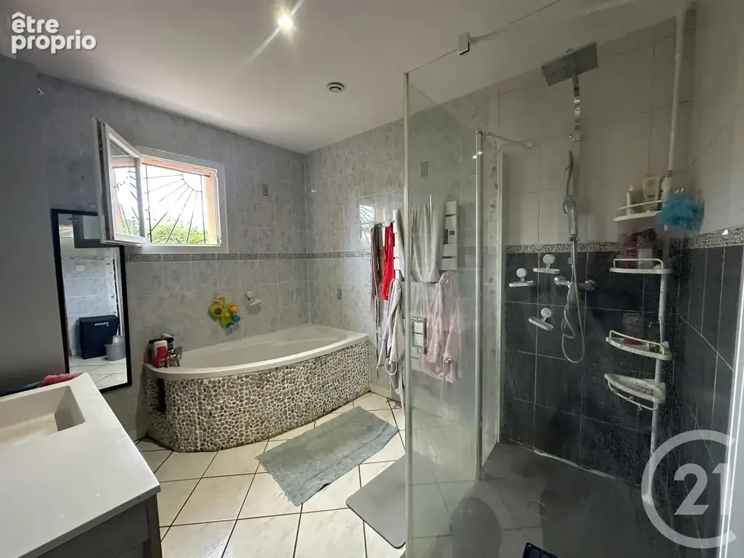 Maison 6 pièces 133 m² à vendre à Lagorce (33230) - photo 11