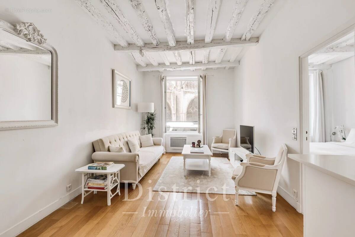 A proximité Notre Dame et de la Seine - 3pièces de 64,26 m² - 2 chambres - photo 3