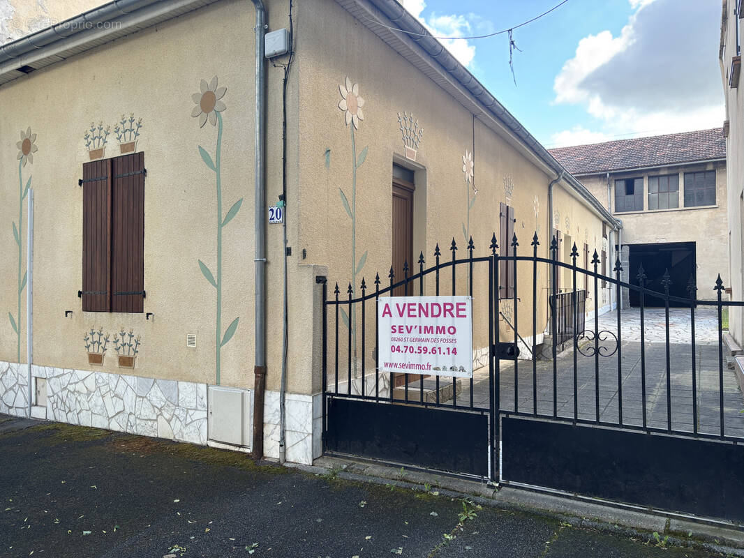 Maison à VICHY