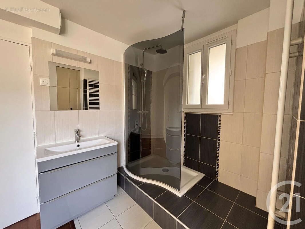 Appartement 55 m² à Fontainebleau  - photo 9