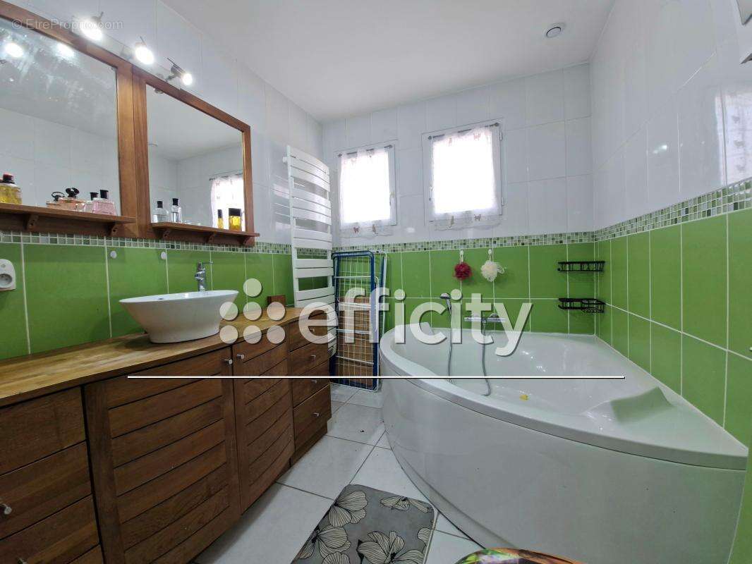 Maison à VILLEPARISIS