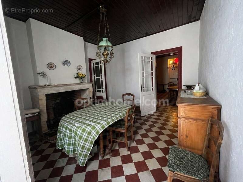 Maison à MOULIS-EN-MEDOC