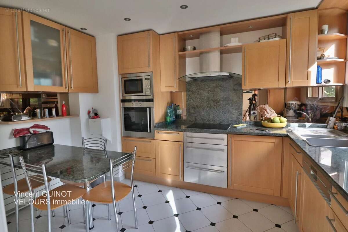 Appartement à SAINT-GERMAIN-EN-LAYE