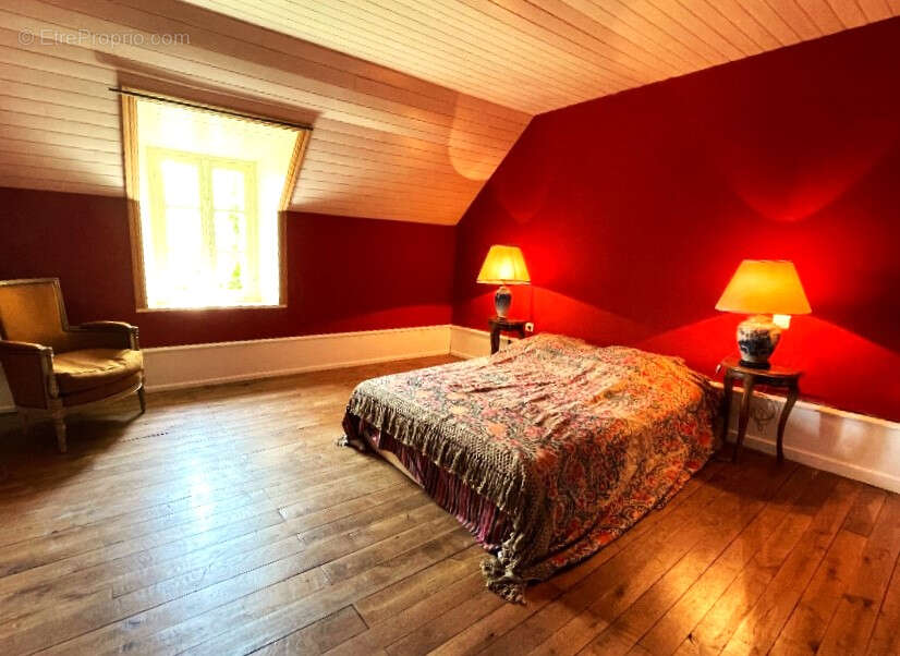 Manoir avec Corps de Ferme Chaudes Aigues - photo 10