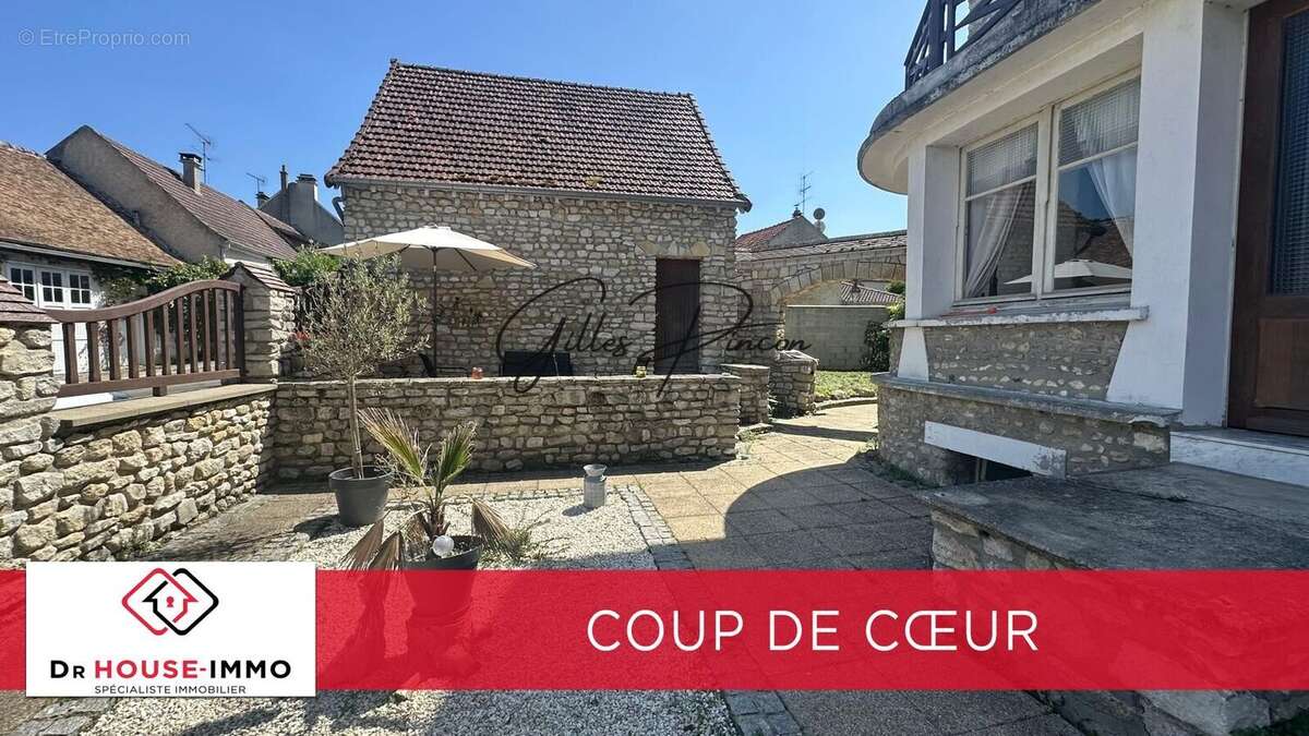 Maison à SAINT-MARTIN-LA-GARENNE