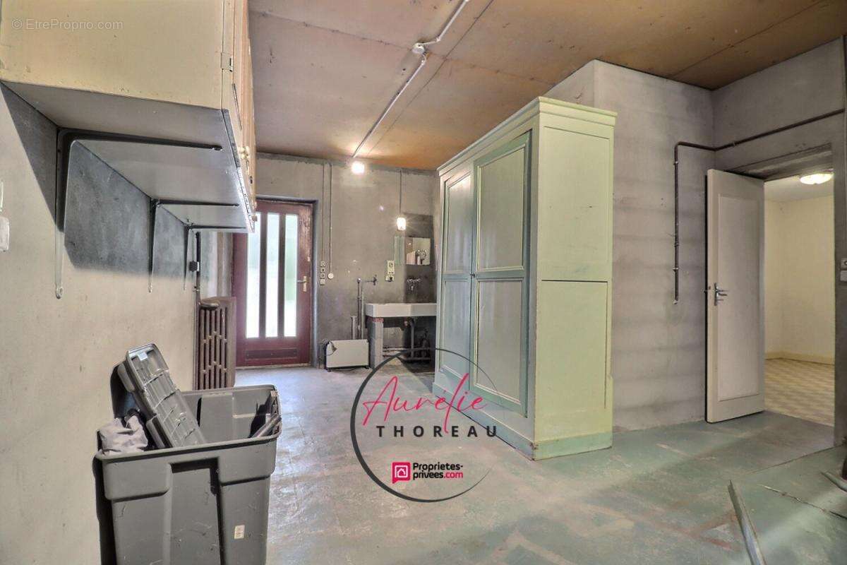 Maison, grange, dépendances, 5 chambres - photo 14