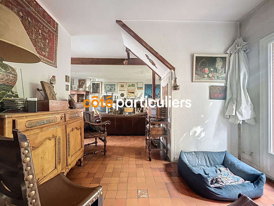 Maison à SAINT-MAUR-DES-FOSSES