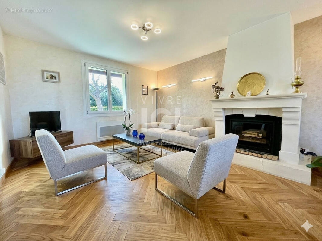 Maison à GRANDCHAMPS-DES-FONTAINES