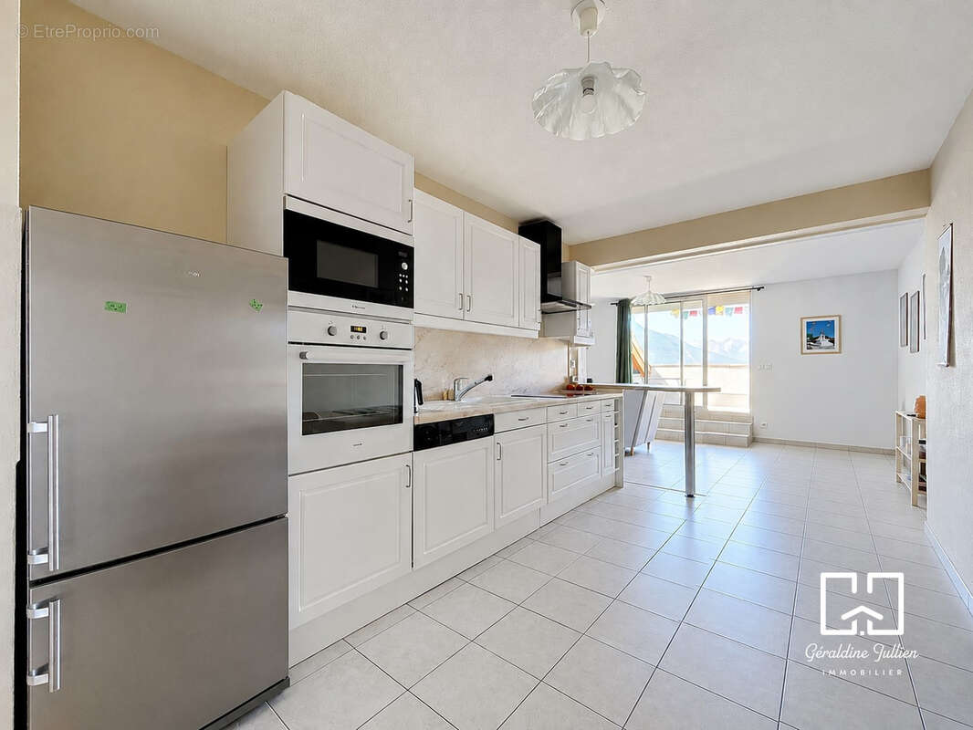 Appartement T3 avec terrasse, garage et parking à Briançon - photo 9