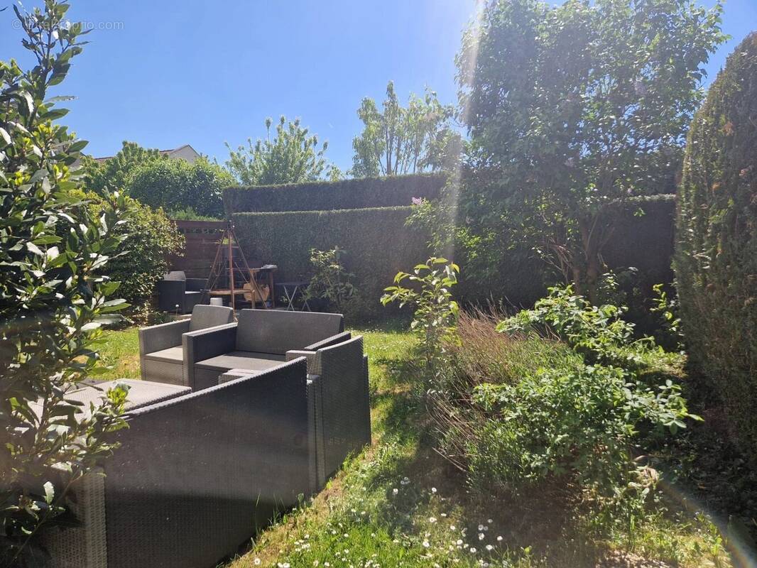Maison 88 m² à Voisins-Le-Bretonneux  - photo 9