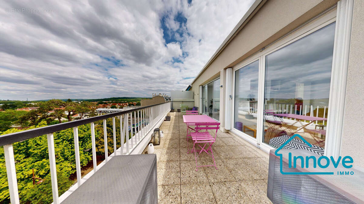 Appartement à VERSAILLES