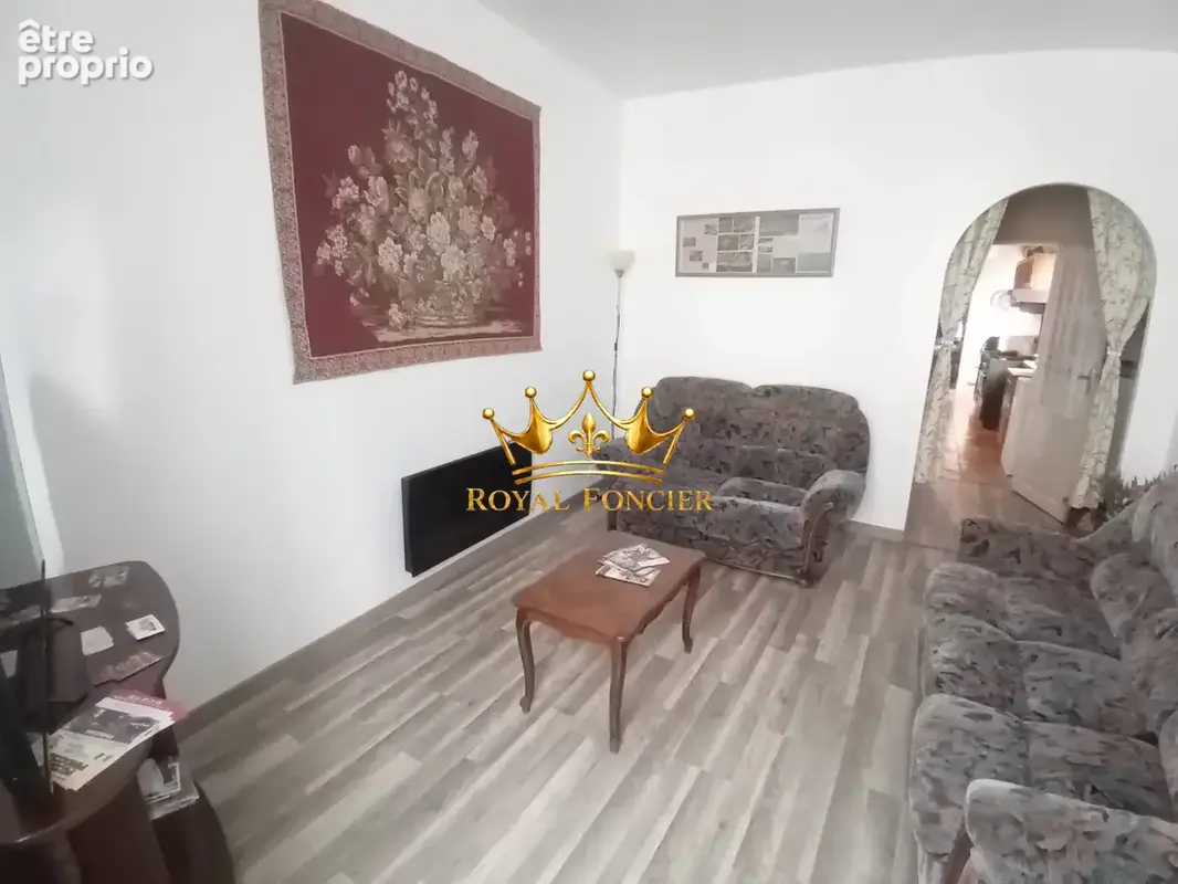 Maison 92 m² à Descartes  - photo 6