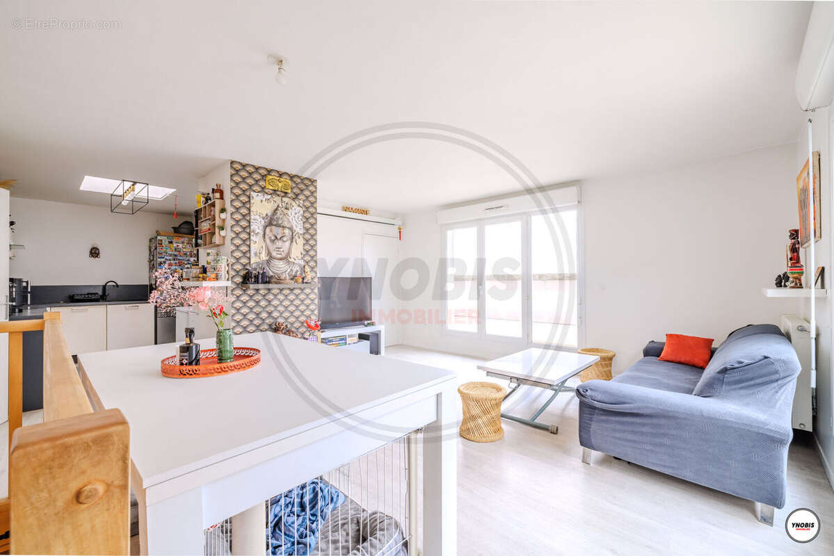 Appartement à STAINS