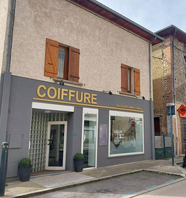 Maison à SAINT-ETIENNE-DE-SAINT-GEOIRS