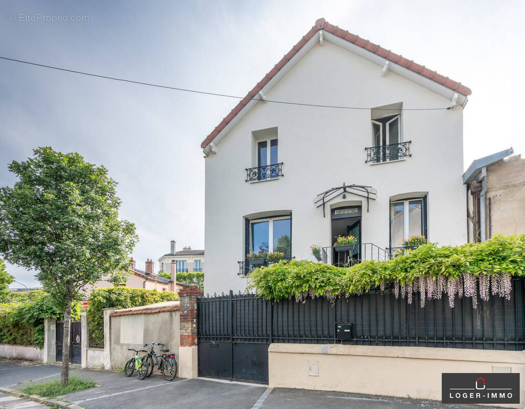 Maison à LE PERREUX-SUR-MARNE