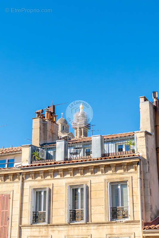 Appartement à MARSEILLE-6E