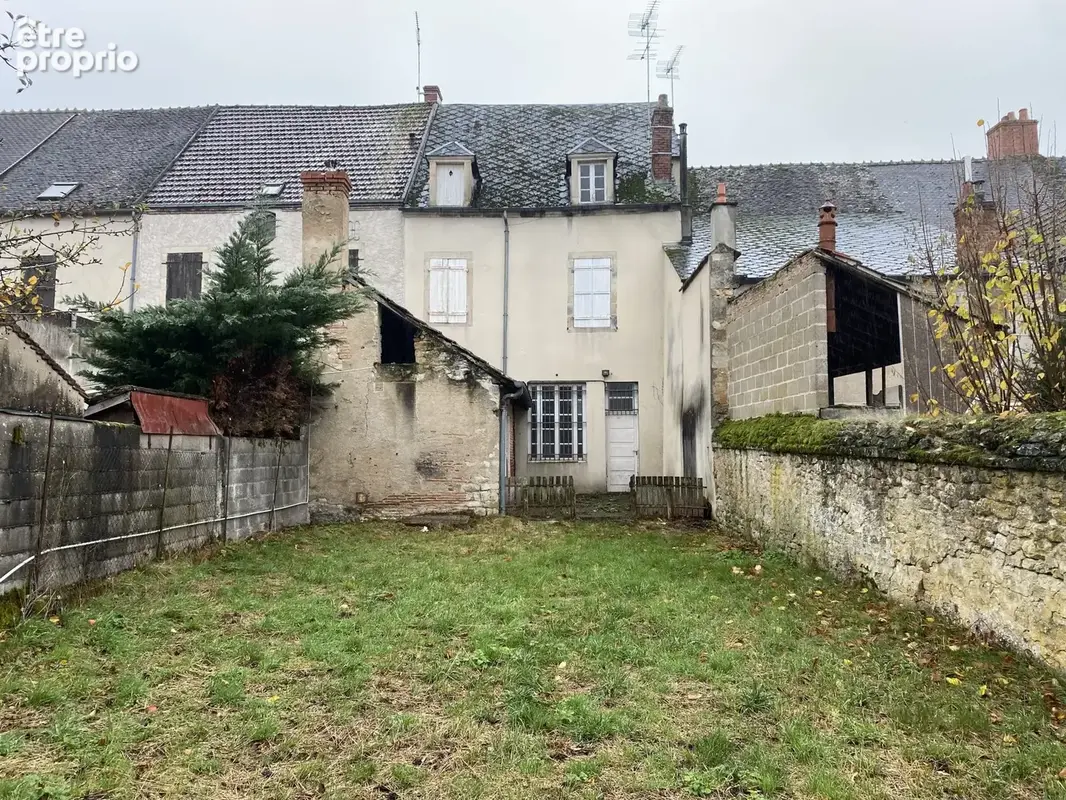 Appartement 171 m² à Le Chatelet  - photo 2