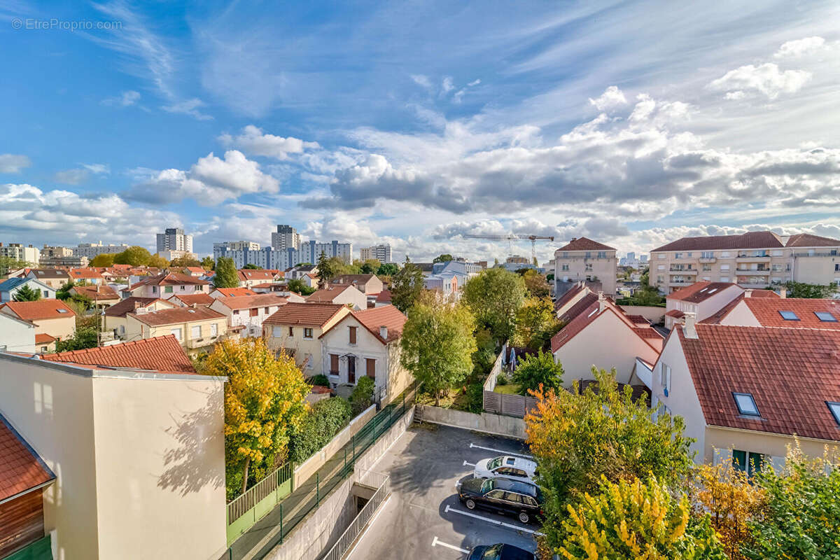Appartement à COLOMBES