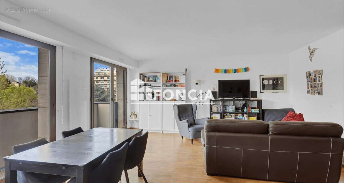 Appartement à BOURG-LA-REINE