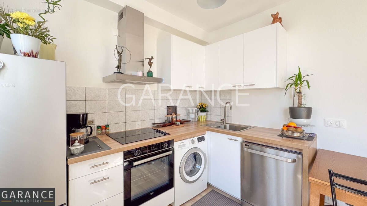 Appartement à MONTROUGE