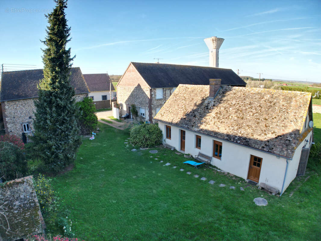 Maison à ANET
