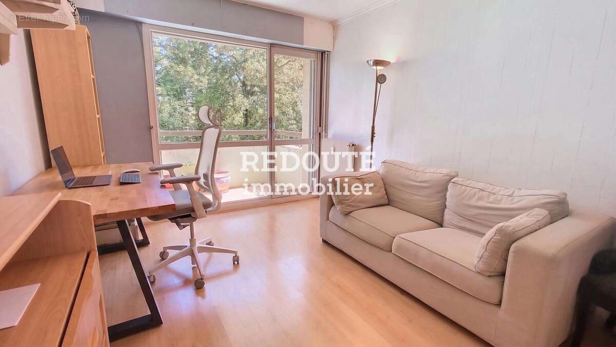 A vendre : appt t4 avec garage - résidence bertrand de mun - photo 8