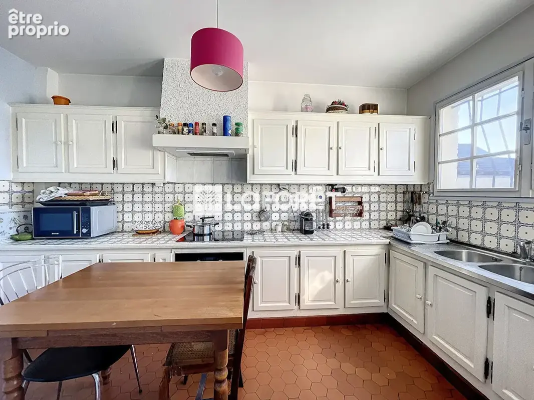 Laforêt Luzarches - Maison individuelle familiale sur Chaumontel de 168 m2 environ - photo 7