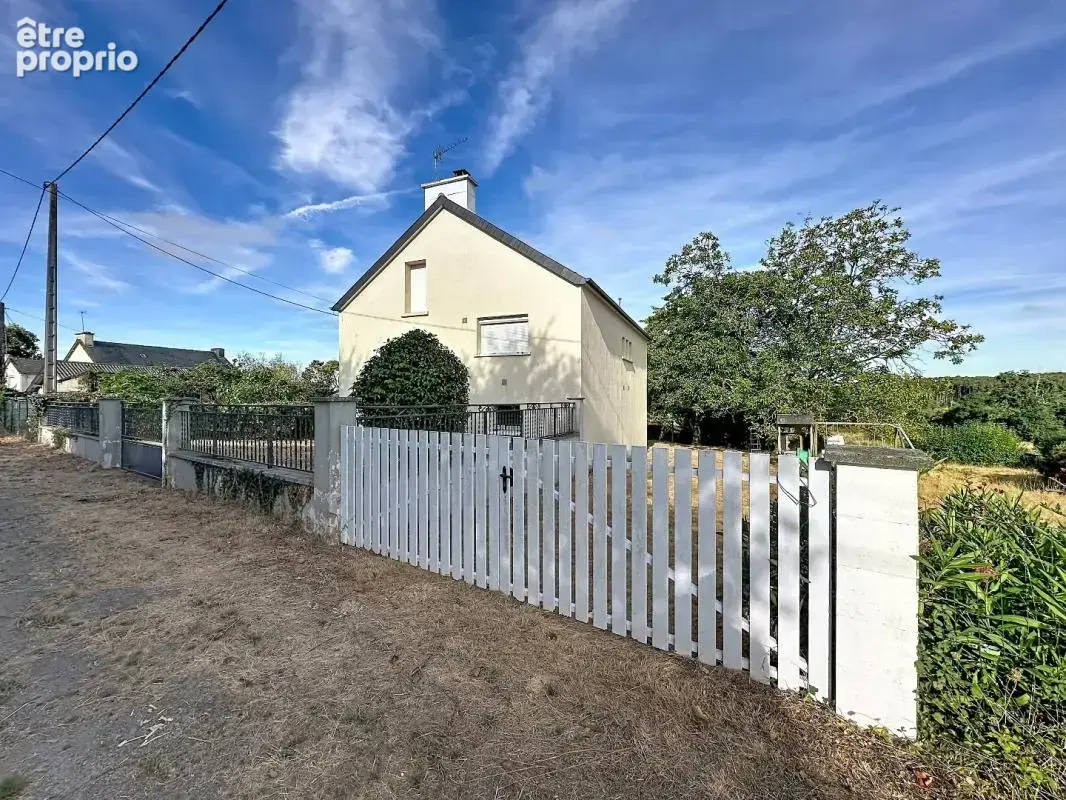 Maison à BAINS-SUR-OUST