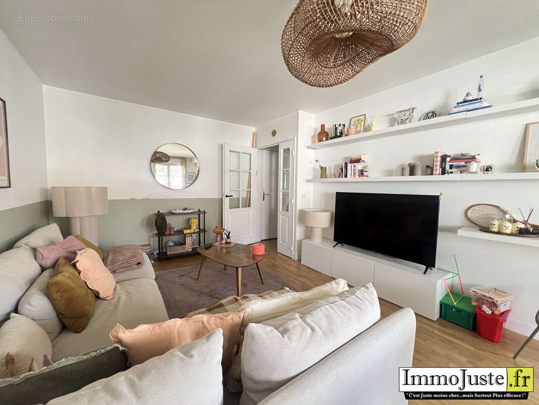 Appartement à SAINT-CYR-L'ECOLE