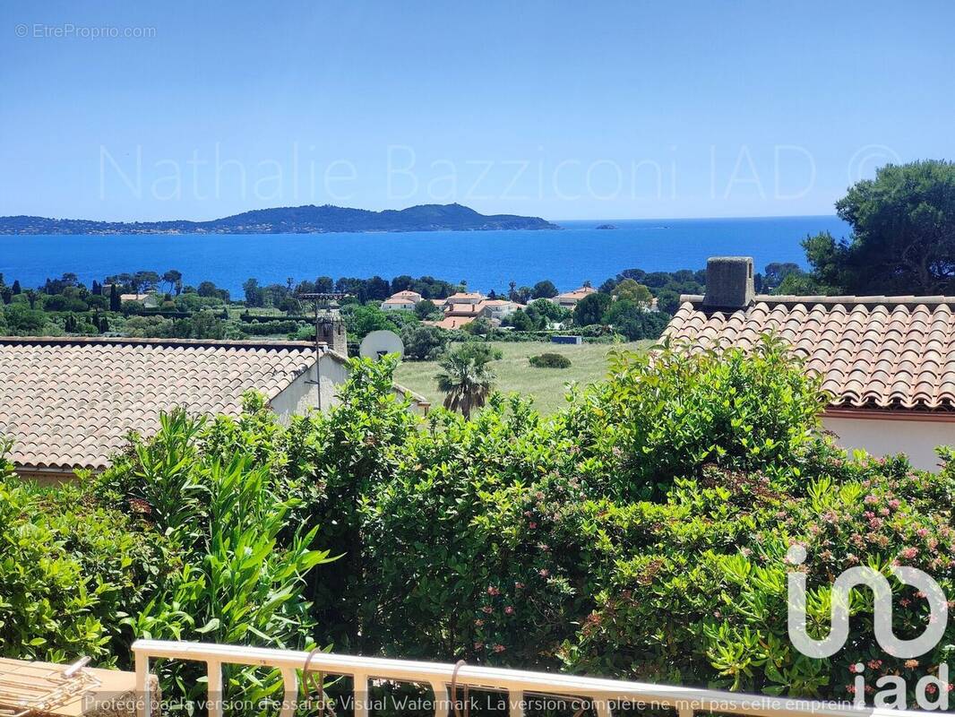 Photo 1 - Maison à CARQUEIRANNE