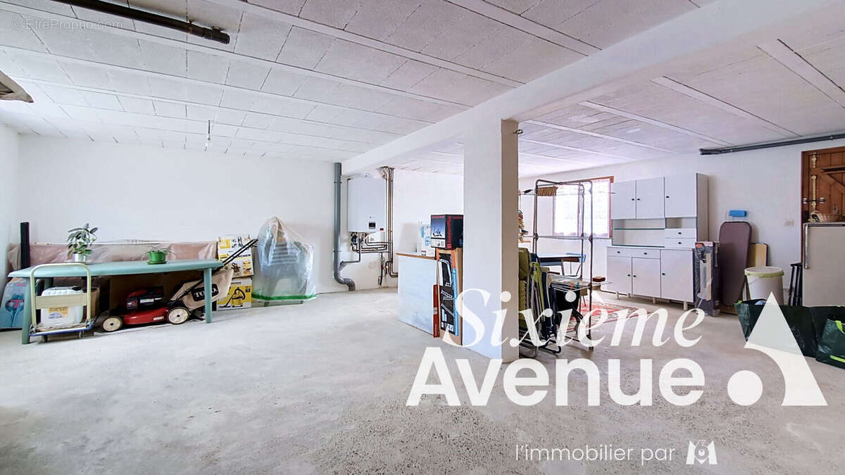 Maison 180m²  année 2000 parfait état d'entretien et proche village - photo 11