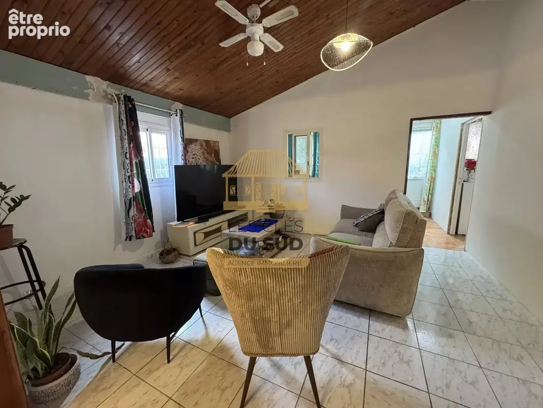 SAINT-JOSEPH – LES JACQUES  Maison créole rénovée avec dépendance – 165 000 € HAI - photo 6