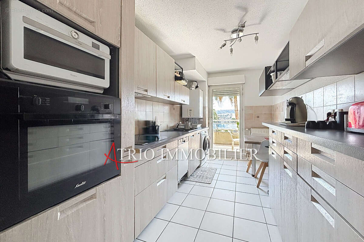 Appartement 65 m² à Cagnes-Sur-Mer  - photo 5