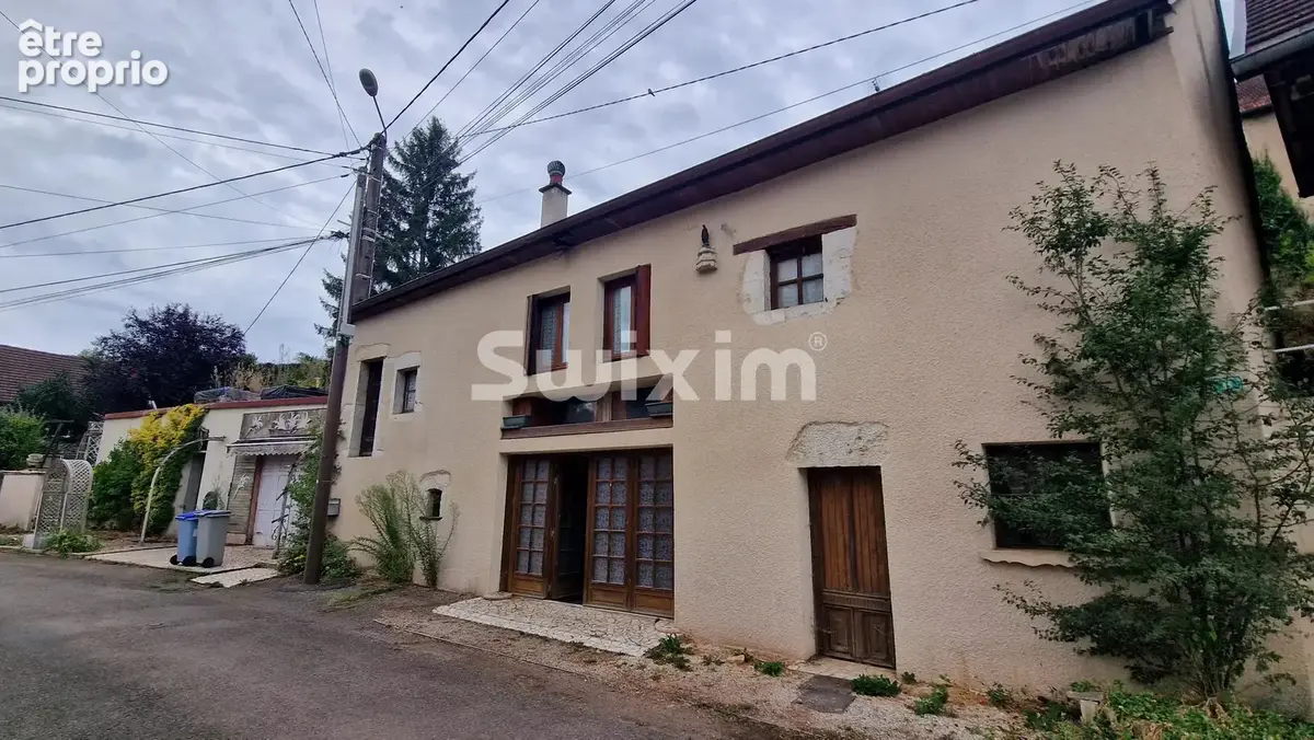 Appartement à OUGNEY